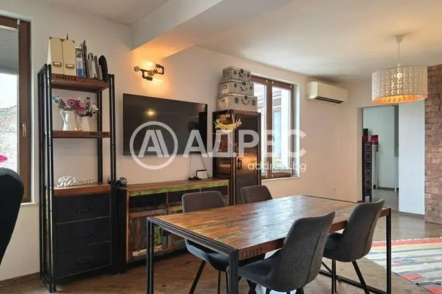 Salon