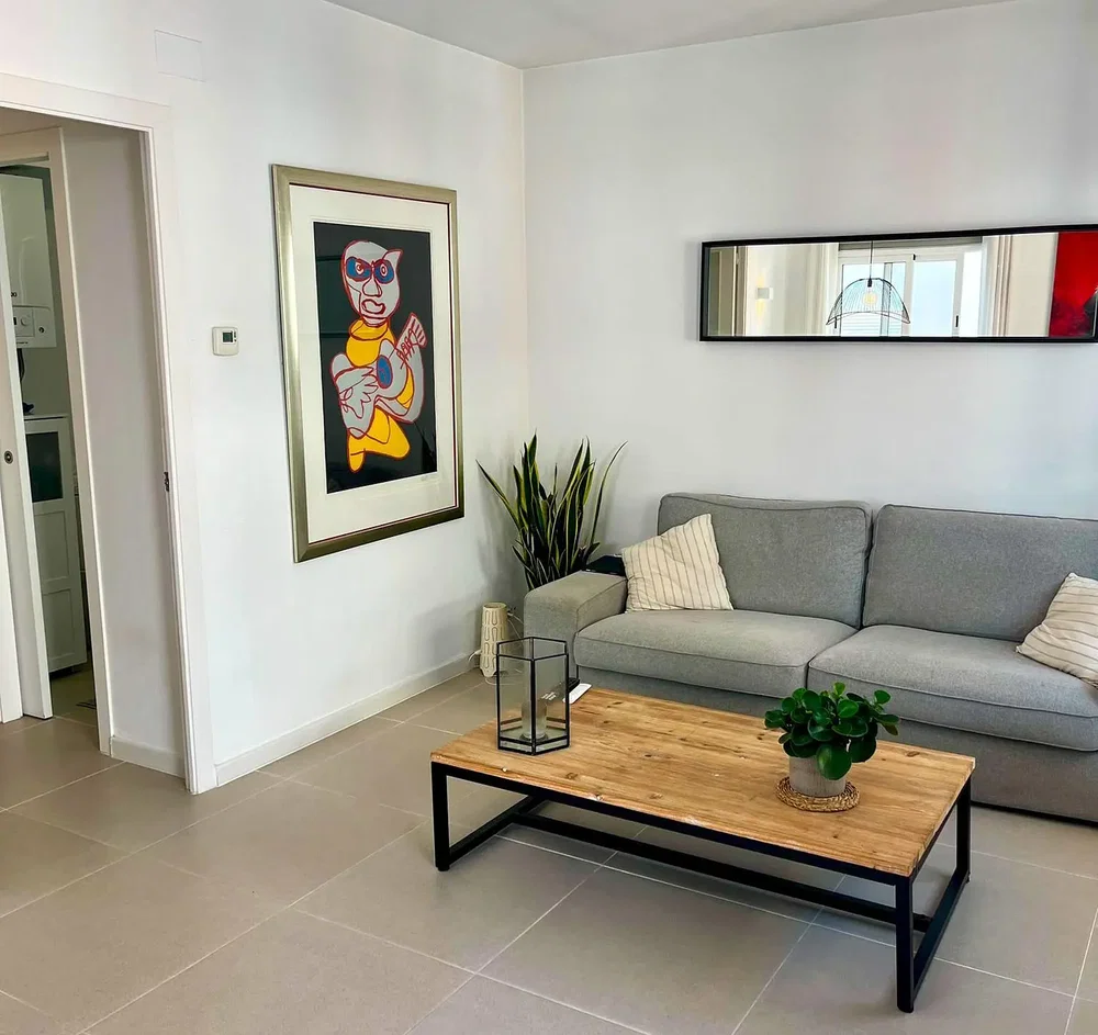 Living room; natural light, tile floor