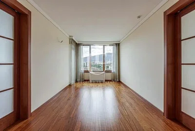 Autre; parquet, lumière naturelle, vue