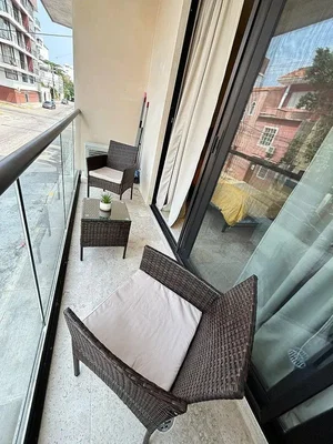 Balkon; blick, fliesenboden, tageslicht