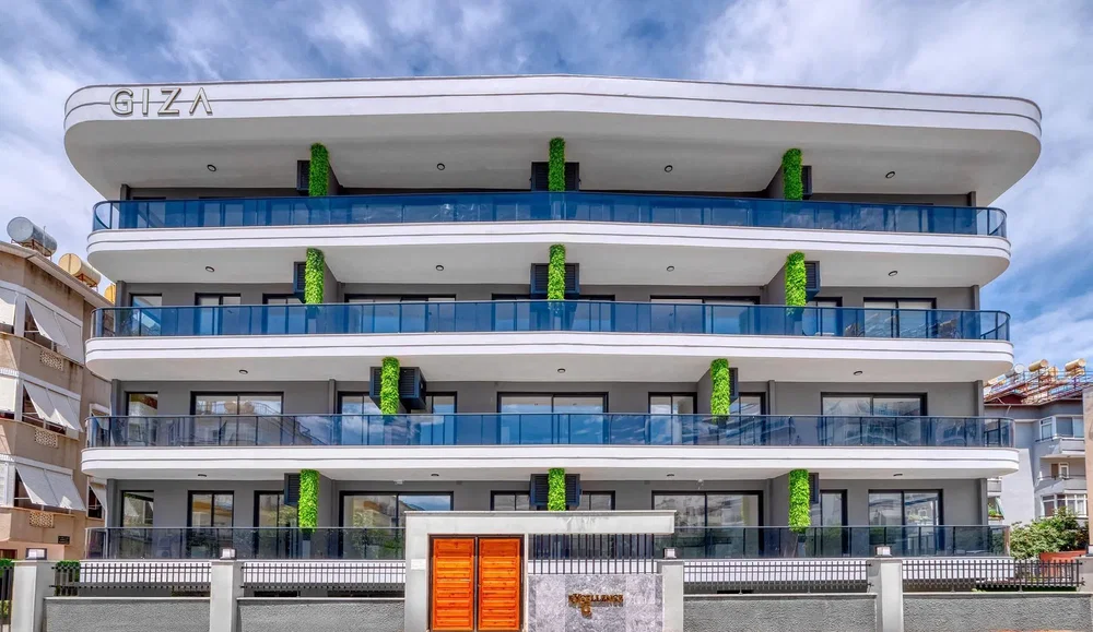 Casa e arredores