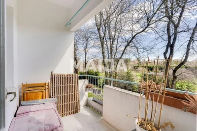 Balkon; přirozené světlo, výhled