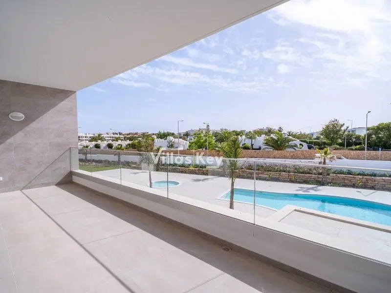 Terrace; view, tile floor, natural light