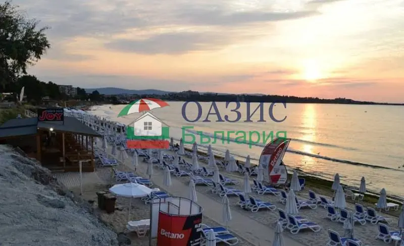 Dom i otoczenie; widok
