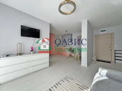 Living room; natural light, tile floor, modern style
