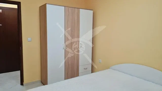 Хол