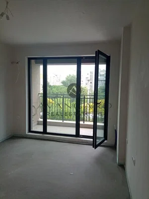 Sonstiges; tageslicht, renovierungsbedürftig, blick