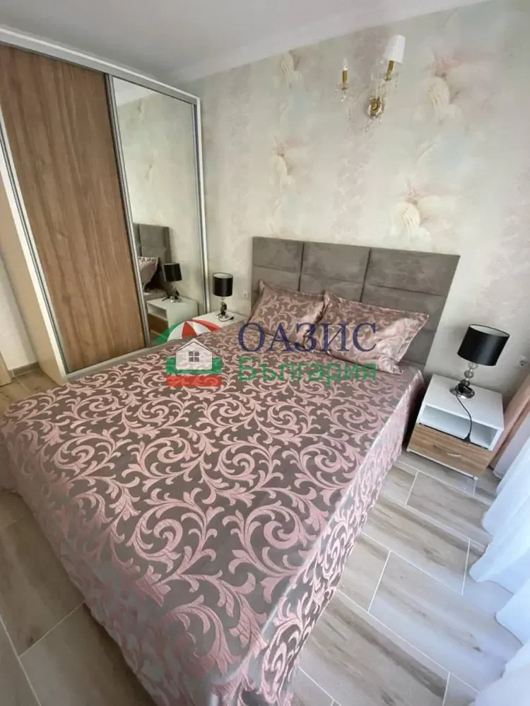 Bedroom; tile floor, natural light