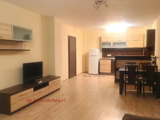 Хол