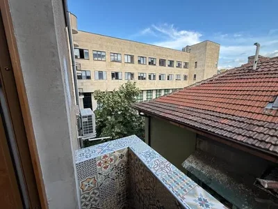 Balcon; vue, carrelage