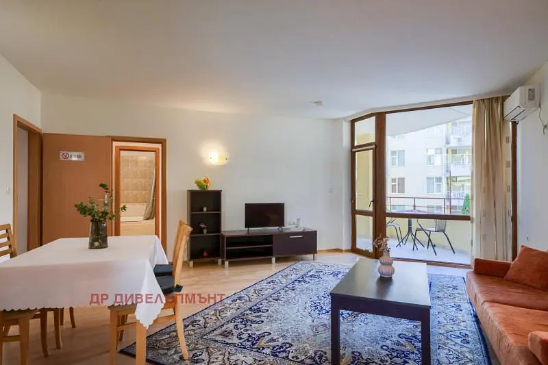 Living room; natural light, wood floor