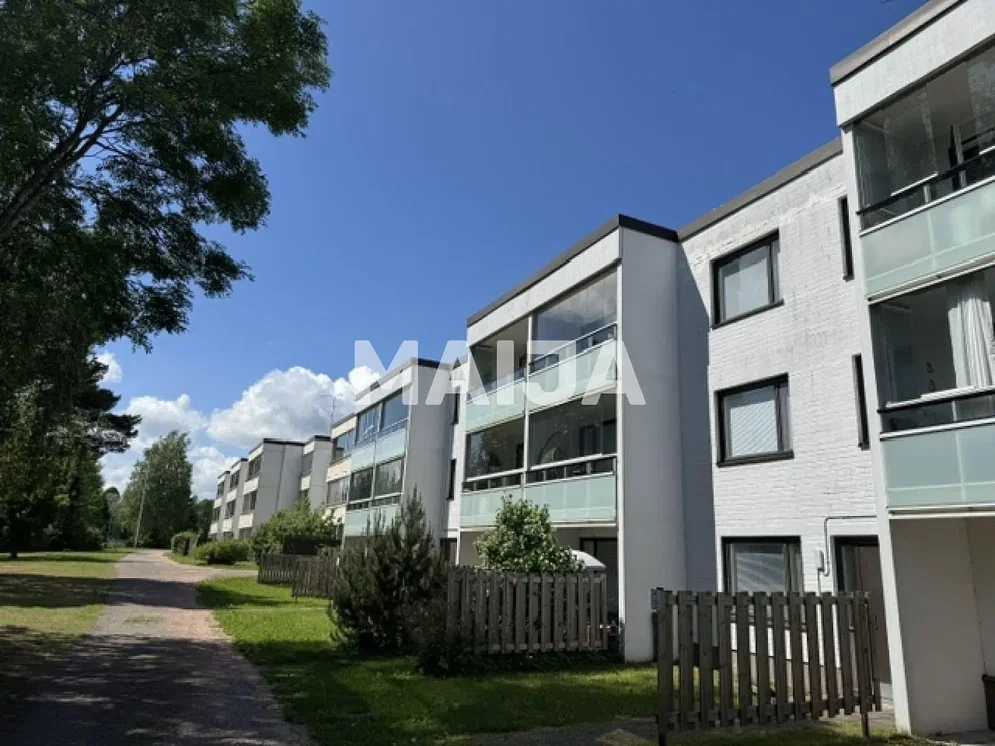 House and surroundings