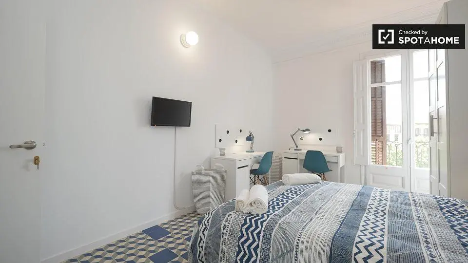 Schlafzimmer; tageslicht, fliesenboden