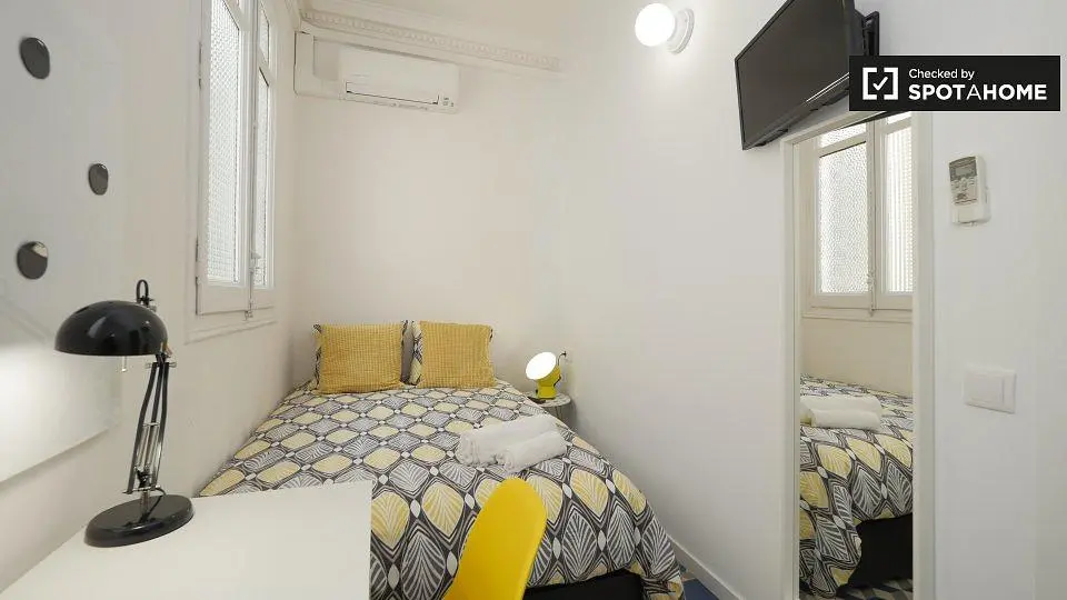 Schlafzimmer; tageslicht