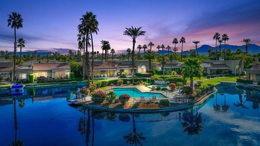 Huis en omgeving; uitzicht, natuurlijk licht