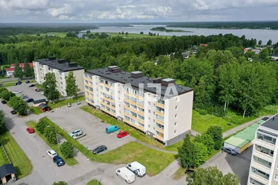 Casa e arredores; vista