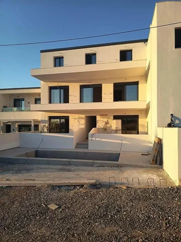 Altro