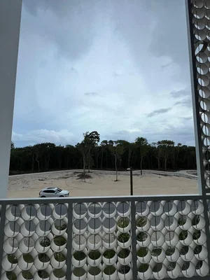 Balkon; výhled, přirozené světlo