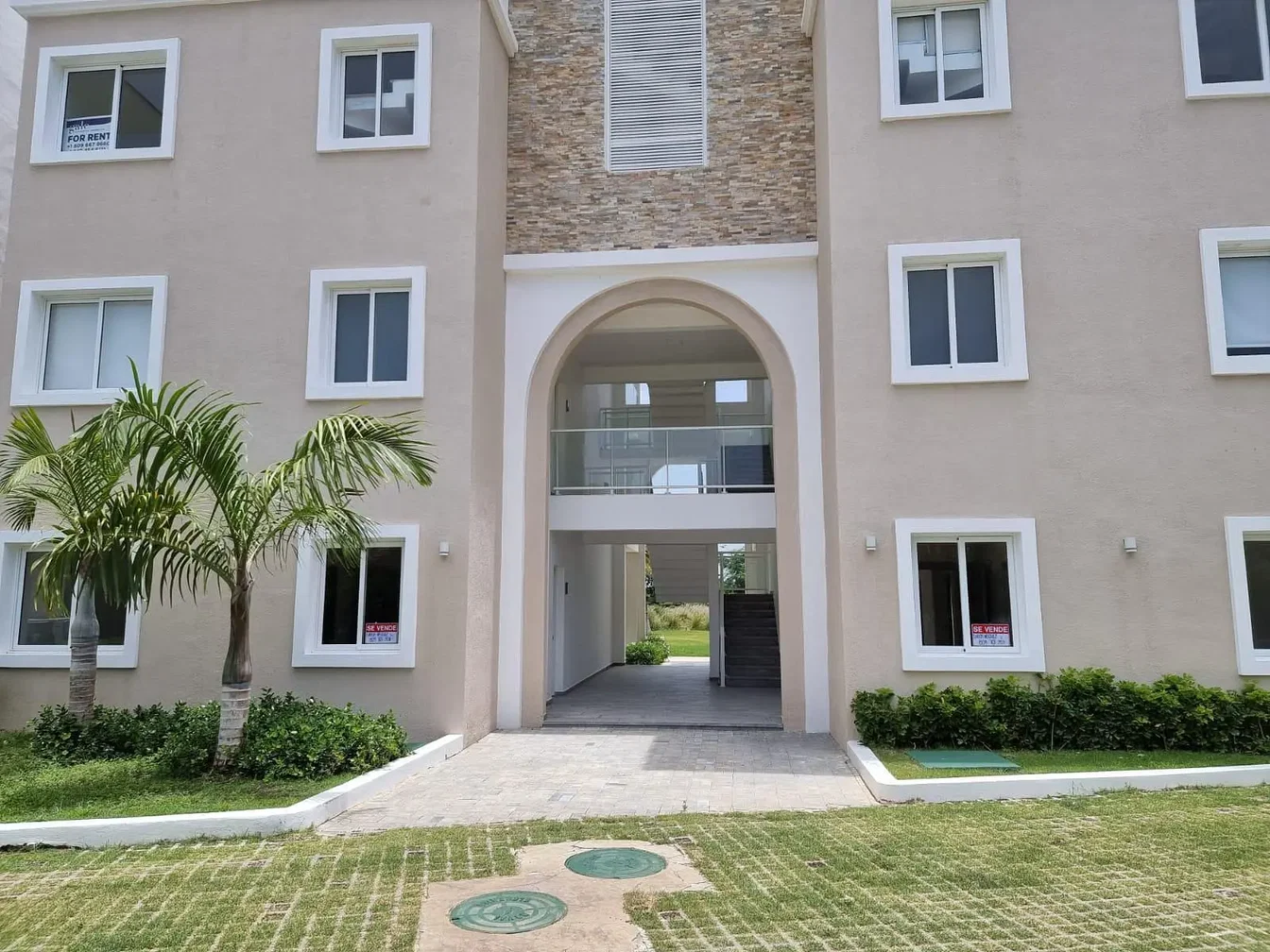 Dům a okolí; přirozené světlo, výhled