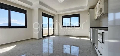 غرفة معيشة; أرضية من البلاط, إطلالة, ضوء طبيعي