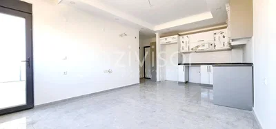 مطبخ; أرضية من البلاط, ضوء طبيعي, مجدد