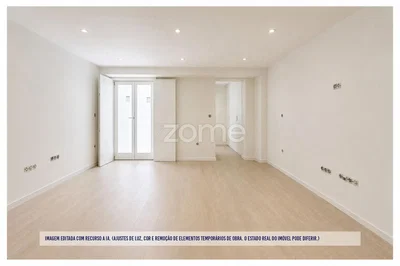 Salon; lumière naturelle, parquet