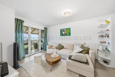 Living room; natural light, modern style, tile floor