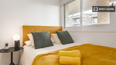 Schlafzimmer; tageslicht, moderner stil