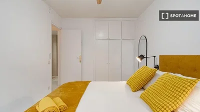 Schlafzimmer; tageslicht, moderner stil