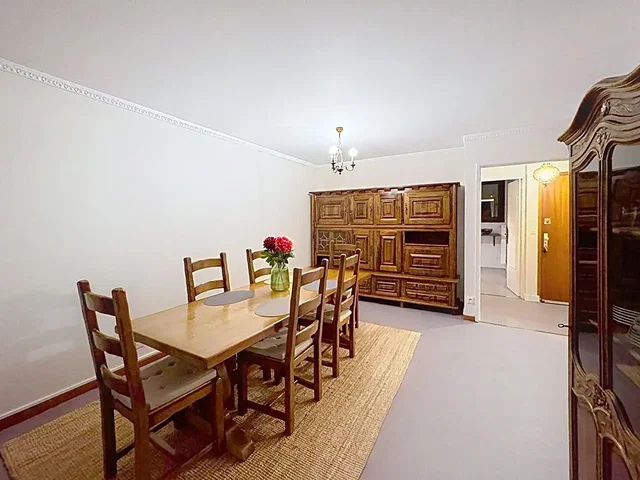 Хол