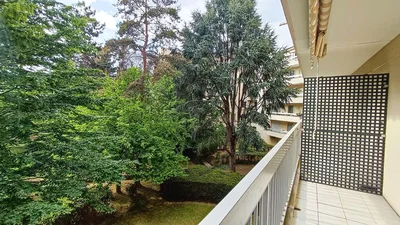 Balkon; pogled, prirodno svjetlo, pločice