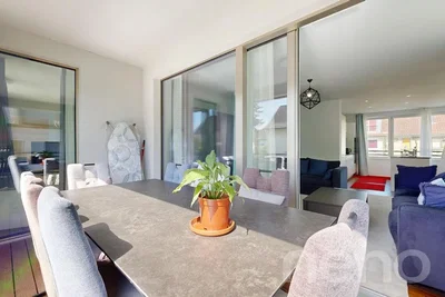 Wohnzimmer; tageslicht, moderner stil