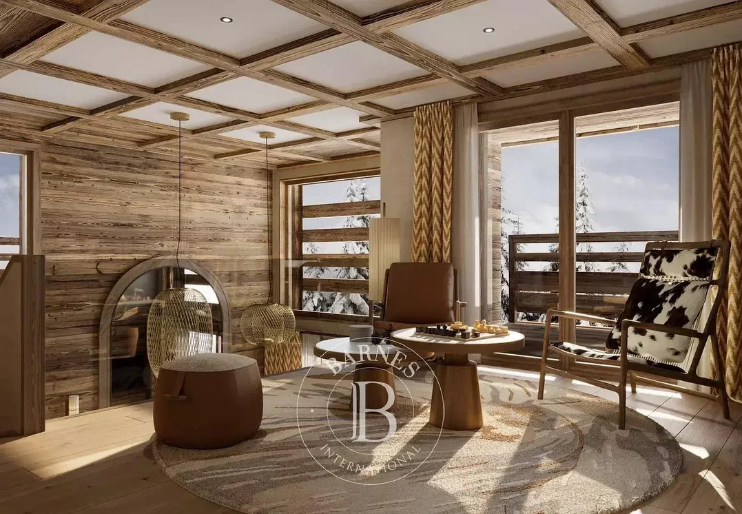 Salon; poutres en bois, parquet, lumière naturelle, style rustique