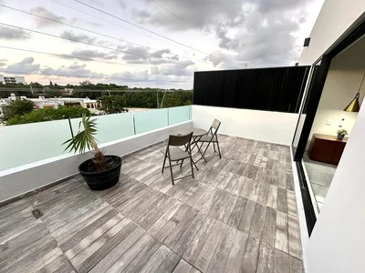 Terrasse; blick, fliesenboden, tageslicht