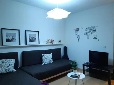 Wohnzimmer; moderner stil, fliesenboden, tageslicht