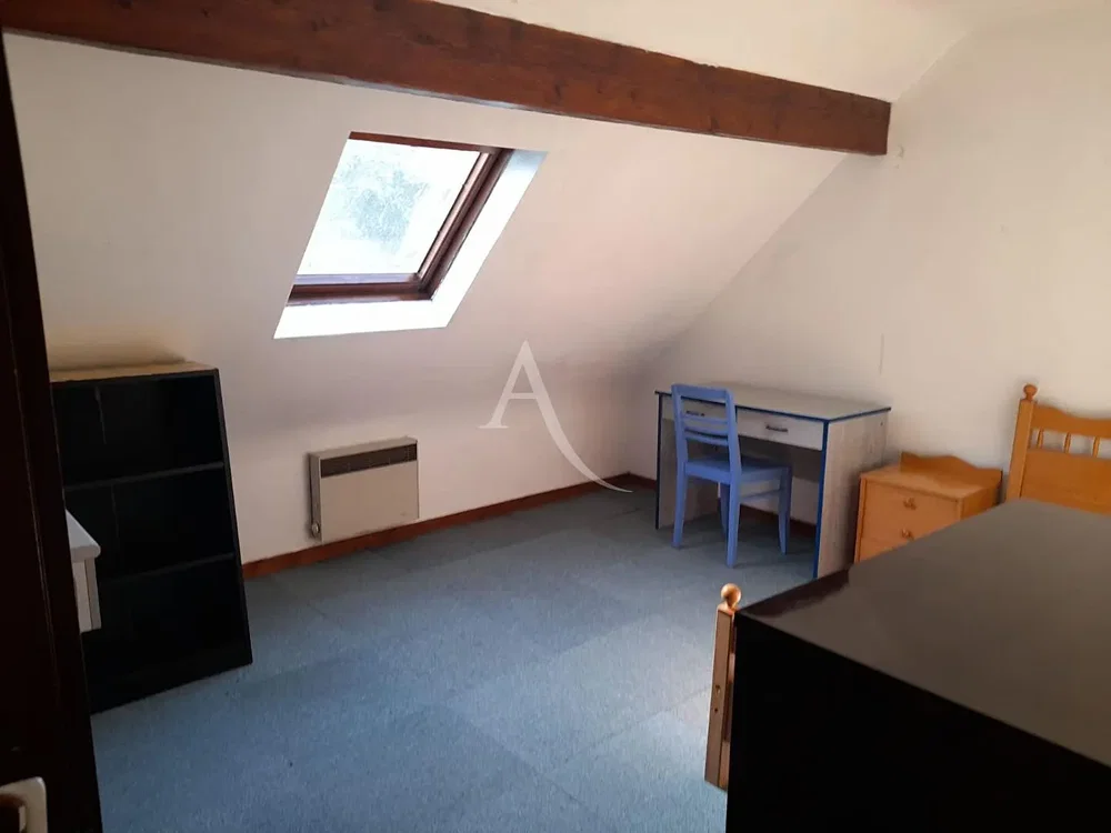 Kinderzimmer; tageslicht, holzbalken
