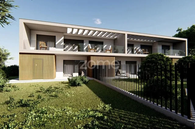 Casa e arredores