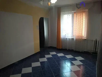 Ostalo; pločice, prirodno svjetlo