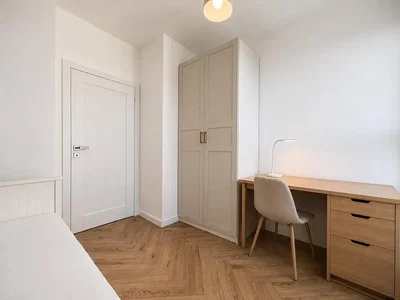 Chambre; parquet, lumière naturelle