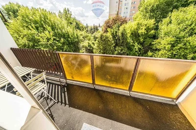 Balcon; lumière naturelle, vue