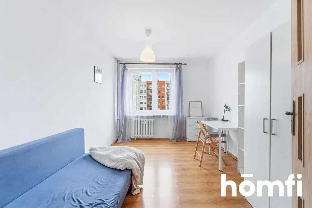 Chambre; lumière naturelle, parquet, style moderne