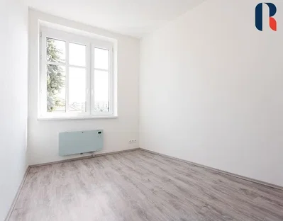 Overig; houten vloer, natuurlijk licht