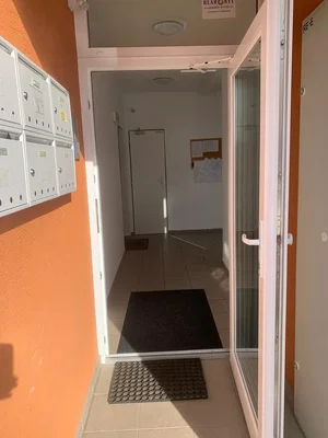 Cloakroom; tile floor
