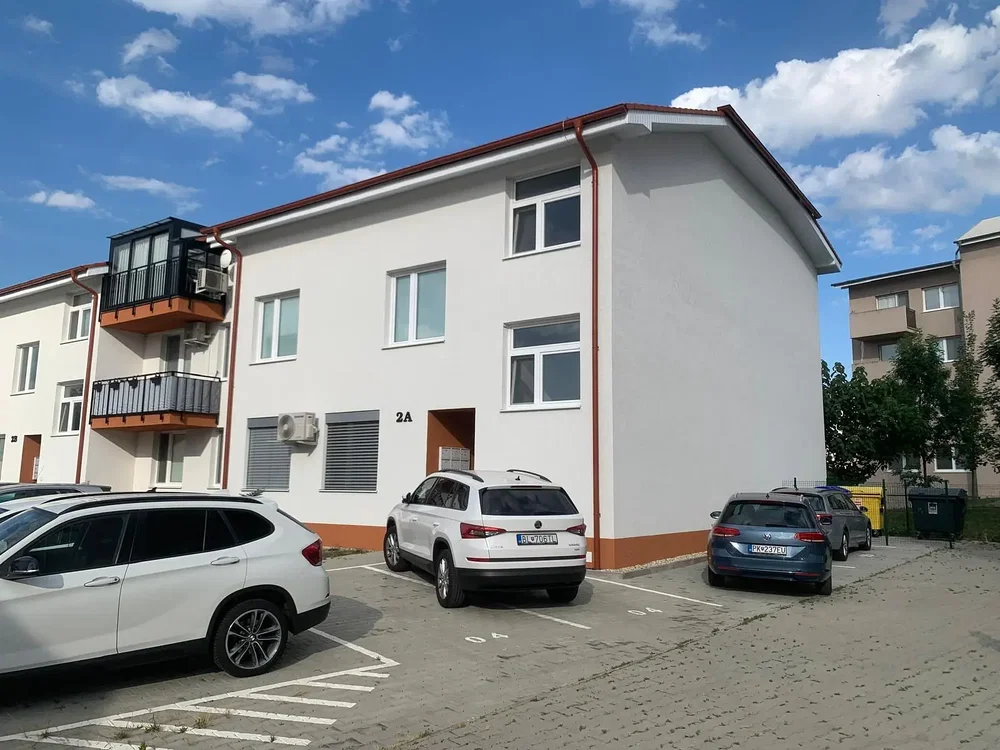 House and surroundings