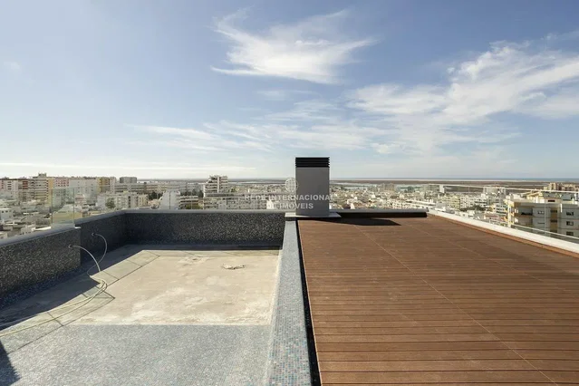 Terrasse; vue, lumière naturelle