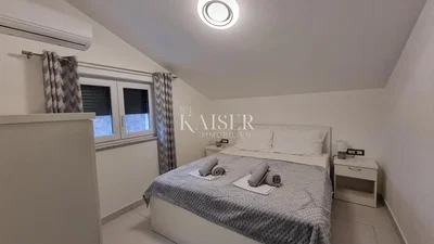 Bedroom; tile floor, natural light