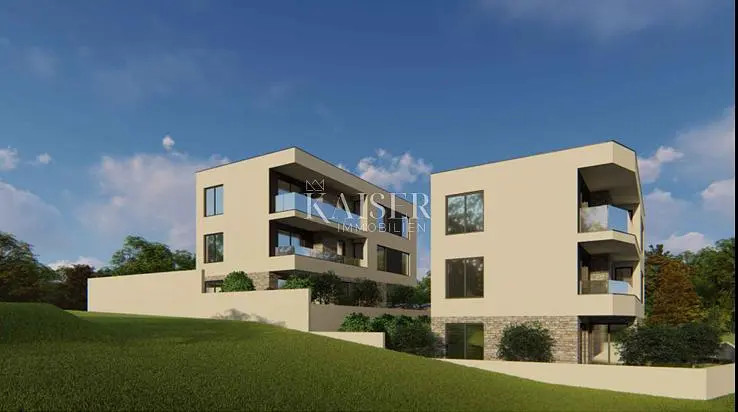 Casa y alrededores