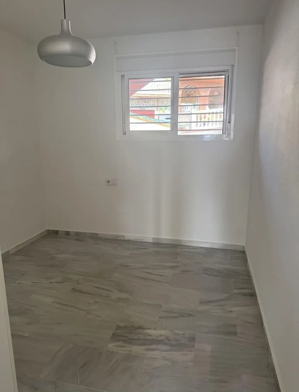 Other; tile floor, natural light