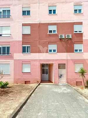 Kuća i okolina
