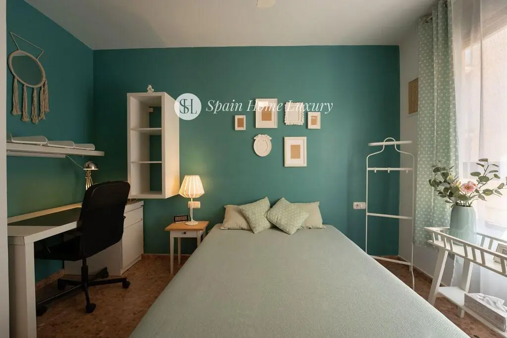 Schlafzimmer; tageslicht, moderner stil